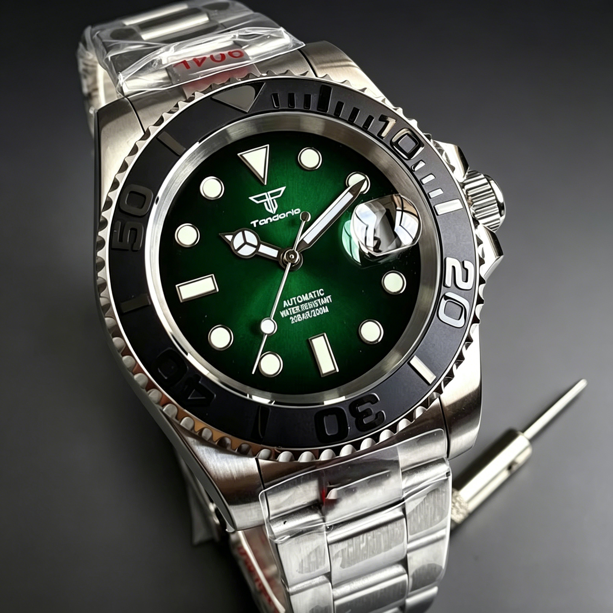 MIYOTA 8215 Automatic Watch Me - Luminous Dial Face 评论和价格
