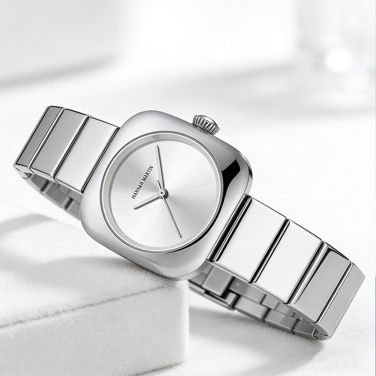 HANNAH MARTIN Women Watch Quar - Anti-Magnetic Watch 评论和价格